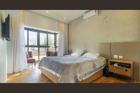 Casa à venda com 5 quartos, 430m² em Cidade Jardim, São Paulo