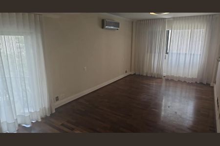 Apartamento à venda com 469m², 5 quartos e 4 vagas