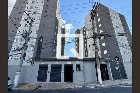 Apartamento à venda com 52m², 2 quartos e 1 vaga Apartamento à venda com 52m², 2 quartos e 1 vagaFachada