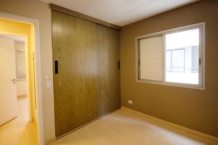 Apartamento à venda com 105m², 3 quartos e 2 vagasQuarto 2