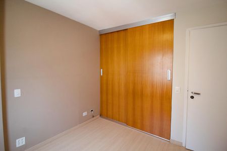 Apartamento à venda com 105m², 3 quartos e 2 vagasQuarto 