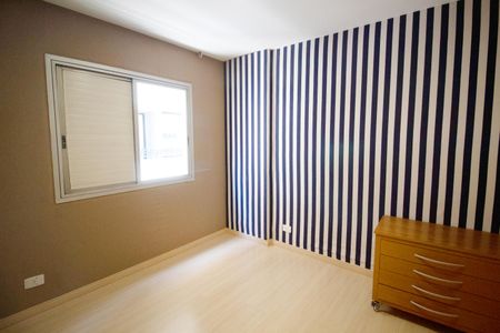 Apartamento à venda com 105m², 3 quartos e 2 vagasQuarto 2