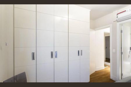 Apartamento à venda com 3 quartos, 234m² em Pompeia, São Paulo