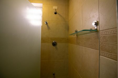 Casa à venda com 696m², 3 quartos e 6 vagasÁrea comum - Banheiro 2 Da Piscina