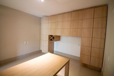 Casa à venda com 696m², 3 quartos e 6 vagasÁrea comum