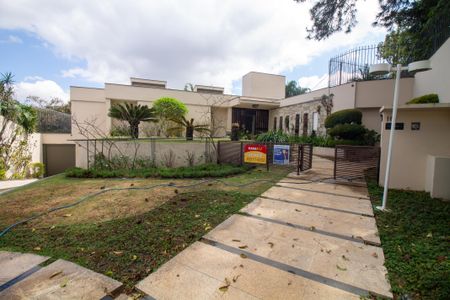 Casa à venda com 696m², 3 quartos e 6 vagasÁrea comum