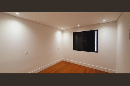 Apartamento à venda com 3 quartos, 180m² em Indianópolis, São Paulo