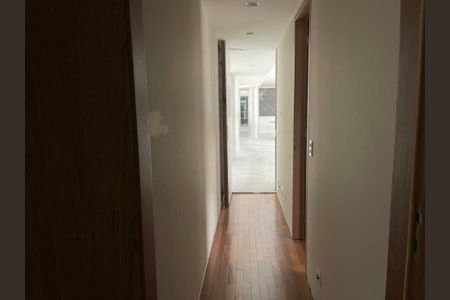 Apartamento à venda com 215m², 2 quartos e 3 vagas