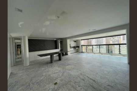Apartamento à venda com 215m², 2 quartos e 3 vagas