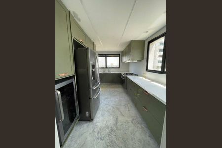 Apartamento à venda com 215m², 2 quartos e 3 vagas