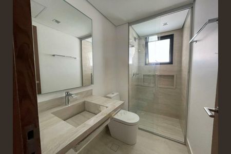 Apartamento à venda com 215m², 2 quartos e 3 vagas