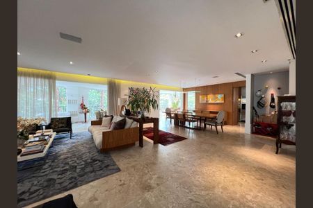 Apartamento à venda com 319m², 4 quartos e 5 vagas