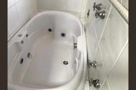 Apartamento à venda com 95m², 2 quartos e 2 vagas