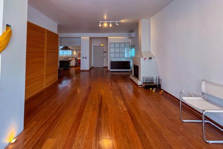 Apartamento para alugar com 158m², 3 quartos e 2 vagas Apartamento para alugar com 158m², 3 quartos e 2 vagasSala