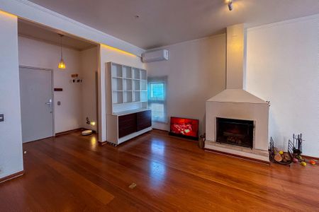 Apartamento para alugar com 158m², 3 quartos e 2 vagas Apartamento para alugar com 158m², 3 quartos e 2 vagasSala