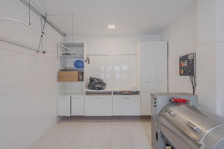 Casa à venda com 700m², 5 quartos e 6 vagasÁrea de Serviço