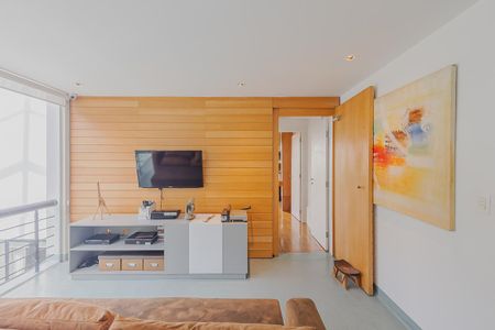 Casa à venda com 700m², 5 quartos e 6 vagasSala 3