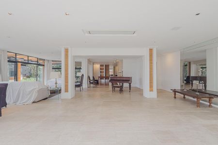 Sala de casa à venda com 5 quartos, 700m² em Boaçava, São Paulo