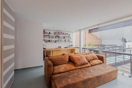 Casa à venda com 700m², 5 quartos e 6 vagasSala 3