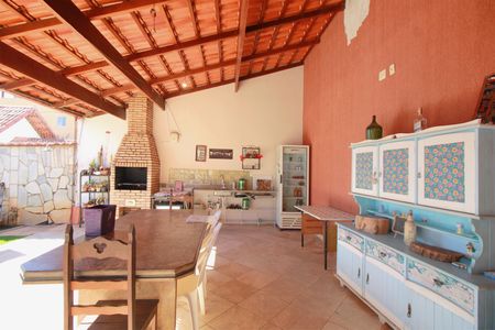 Casa para alugar com 357m², 5 quartos e 4 vagasEspaço Gourmet