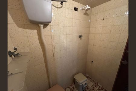 Casa à venda com 347m², 7 quartos e 5 vagasBanheiro de serviço