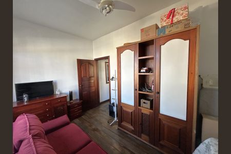 Casa à venda com 347m², 7 quartos e 5 vagasQuarto 1