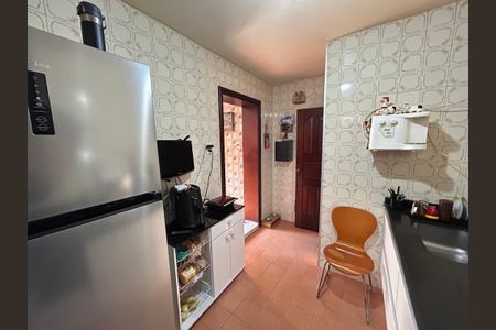 Casa à venda com 347m², 7 quartos e 5 vagasCozinha