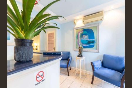 Casa à venda com 3 quartos, 220m² em Jardim Paulistano, São Paulo