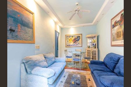 Casa à venda com 220m², 3 quartos e 4 vagas