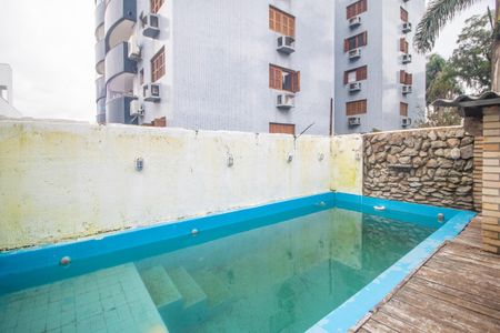 Casa à venda com 300m², 4 quartos e 2 vagas Casa à venda com 300m², 4 quartos e 2 vagasÁrea comum