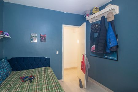 Casa à venda com 300m², 4 quartos e 2 vagas Casa à venda com 300m², 4 quartos e 2 vagasQuarto 2