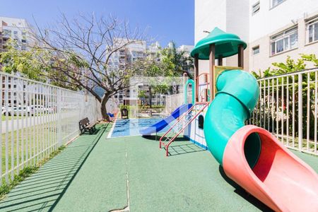 Apartamento à venda com 48m², 2 quartos e 1 vagaÁrea comum - Playground