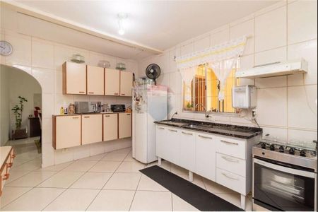 Casa à venda com 347m², 4 quartos e 3 vagas