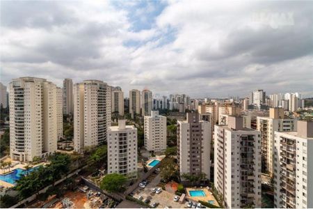 Apartamento à venda com 155m², 3 quartos e 2 vagas
