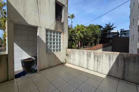 Casa à venda com 177m², 3 quartos e 2 vagasVaranda - Quarto 1