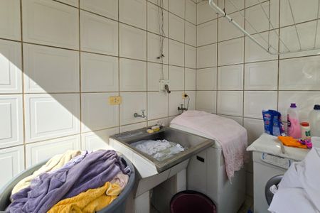 Casa à venda com 177m², 3 quartos e 2 vagasÁrea de Serviço