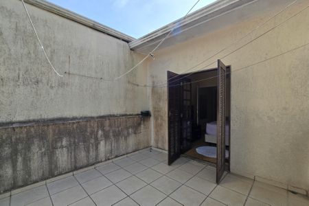 Casa à venda com 177m², 3 quartos e 2 vagasVaranda - Quarto 1