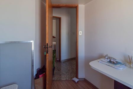 Casa de condomínio à venda com 100m², 3 quartos e 3 vagas Casa de condomínio à venda com 100m², 3 quartos e 3 vagasQuarto 2