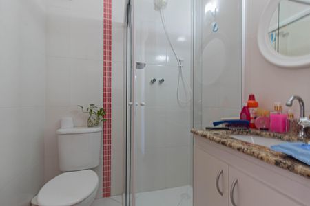 Casa de condomínio à venda com 100m², 3 quartos e 3 vagas Casa de condomínio à venda com 100m², 3 quartos e 3 vagasBanheiro