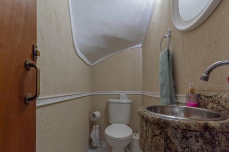 Casa de condomínio à venda com 100m², 3 quartos e 3 vagas Casa de condomínio à venda com 100m², 3 quartos e 3 vagasLavabo