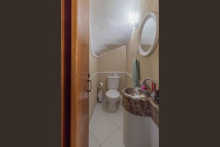 Casa de condomínio à venda com 100m², 3 quartos e 3 vagas Casa de condomínio à venda com 100m², 3 quartos e 3 vagasLavabo