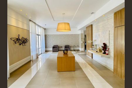 Apartamento à venda com 214m², 3 quartos e 3 vagas