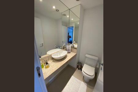 Apartamento à venda com 214m², 3 quartos e 3 vagas
