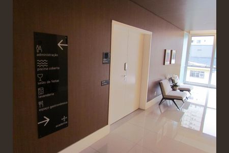 Apartamento à venda com 37m², 1 quarto e 1 vaga