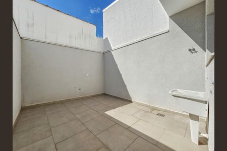 Casa à venda com 110m², 3 quartos e 2 vagas