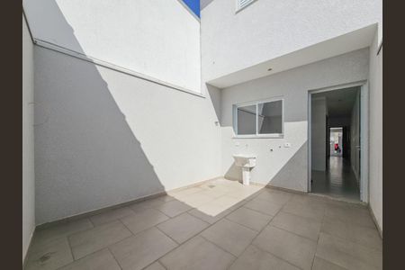 Casa à venda com 110m², 3 quartos e 2 vagas