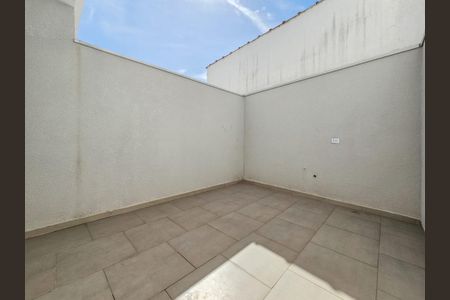 Casa à venda com 110m², 3 quartos e 2 vagas