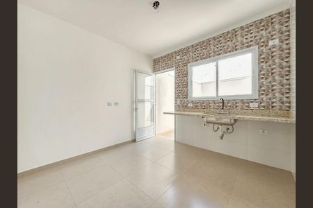 Casa à venda com 3 quartos, 110m² em Jardim Santo Antoninho, São Paulo