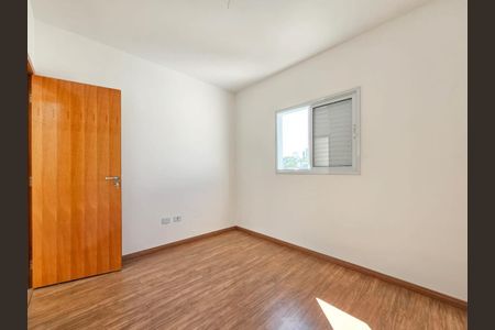 Casa à venda com 3 quartos, 110m² em Jardim Santo Antoninho, São Paulo