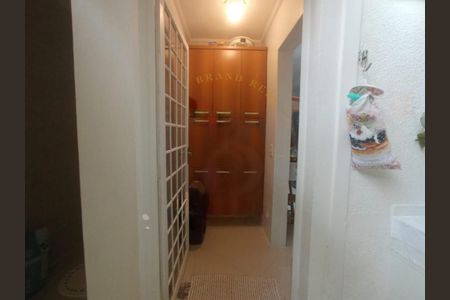 Casa à venda com 82m², 2 quartos e 2 vagas